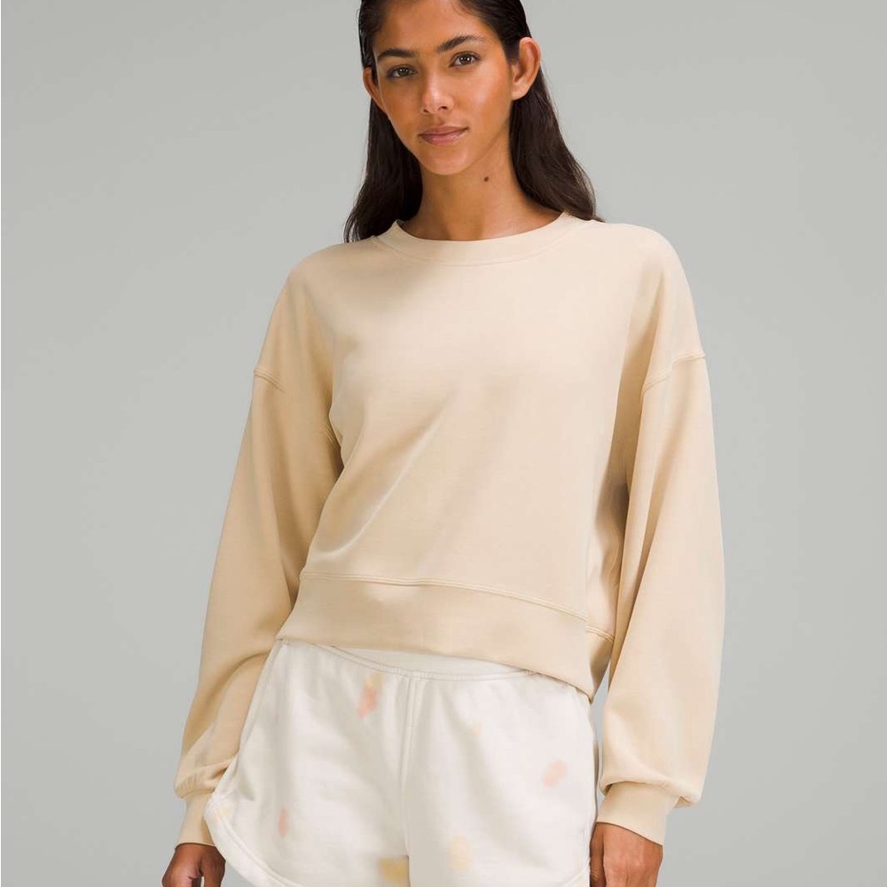 Lululemon Perfectly Oversized Cropped Crew